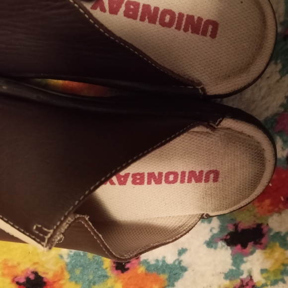 Union Bay Leather Mule ** Great Condition** - Picture 3 of 7